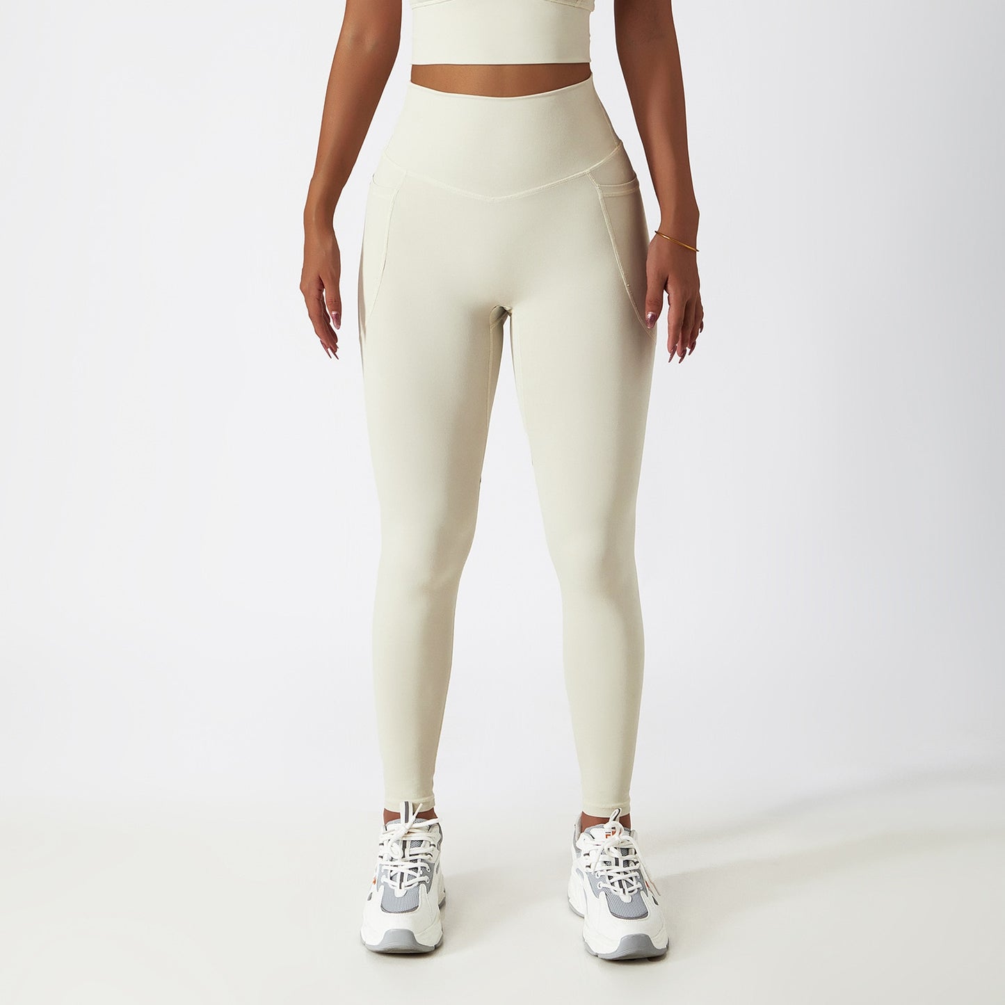 Seamless Sports Leggings With Side Pockets